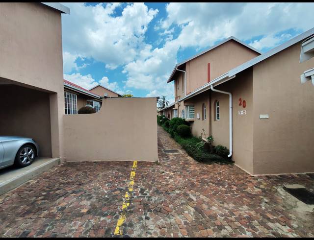 1 BEDROOM TOWNHOUSE FOR SALE IN NORKEM PARK